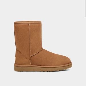 NEW UGG Women's Classic Short II Boot - Size 11 Chestnut